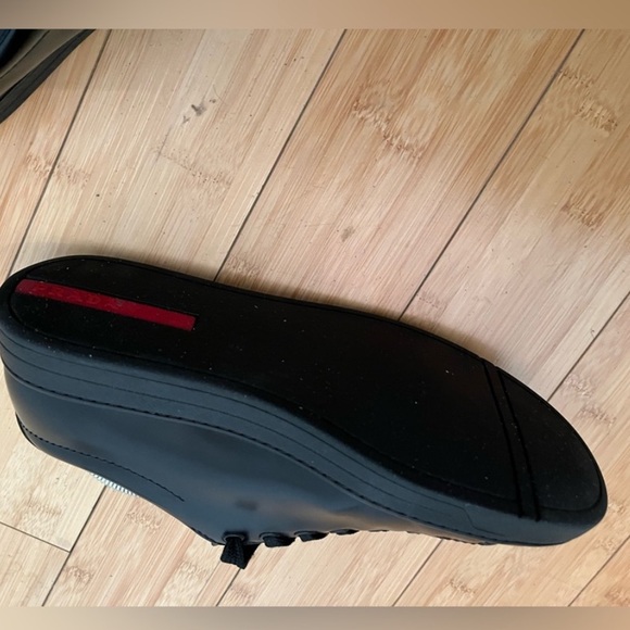 Prada Black Leather Sneakers. code: 4E31165. EU 40 - Picture 3 of 3